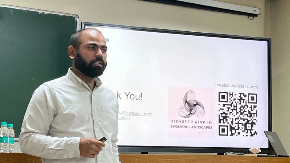 Preetish Kakoty delivered a talk in the Department of Earthquake Engineering at the Indian Institute of Technology Roorkee, India